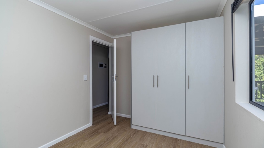 6 Bedroom Property for Sale in Hunters Home Western Cape